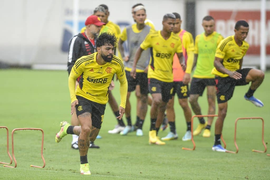 A escalação do Flamengo para o próximo jogo