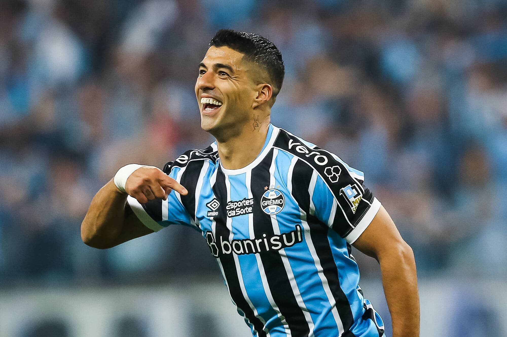 Grêmio x Coritiba - onde assistir ao vivo, horário do jogo e